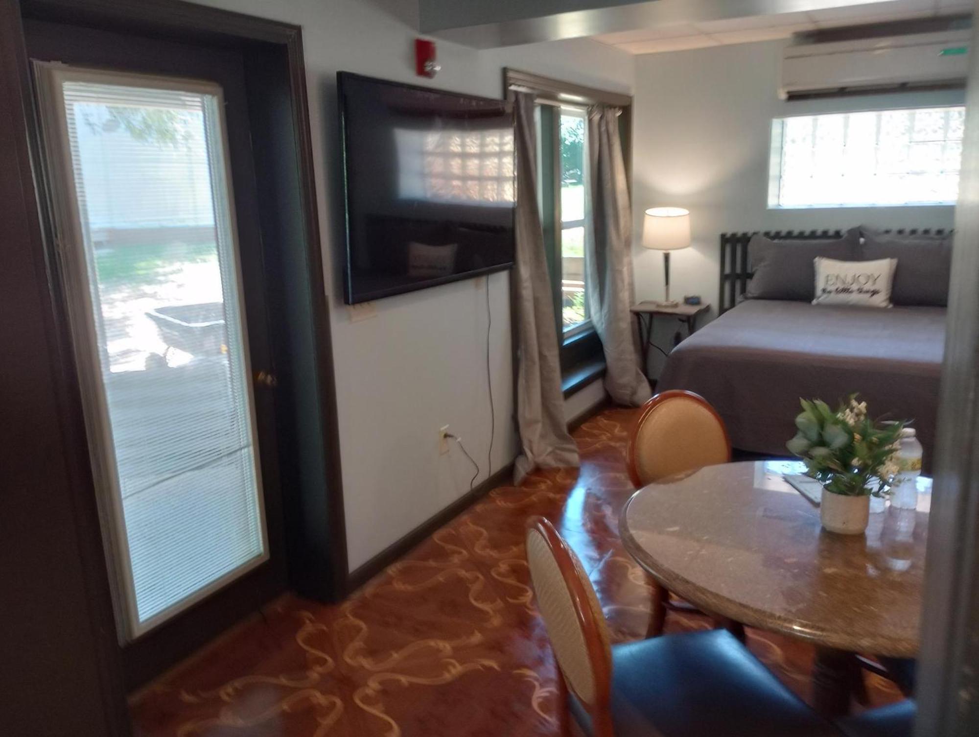 Elk River Hotel & Cafe Sutton Luaran gambar
